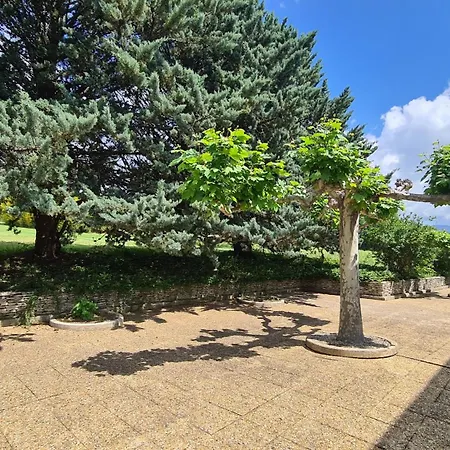 Hotell Angeprovence *