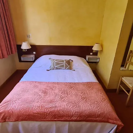 Angeprovence Hotel *